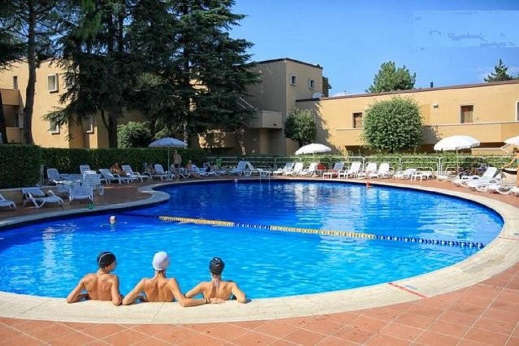 Appartamenti Massimiliano Peschiera del Garda Exterior foto